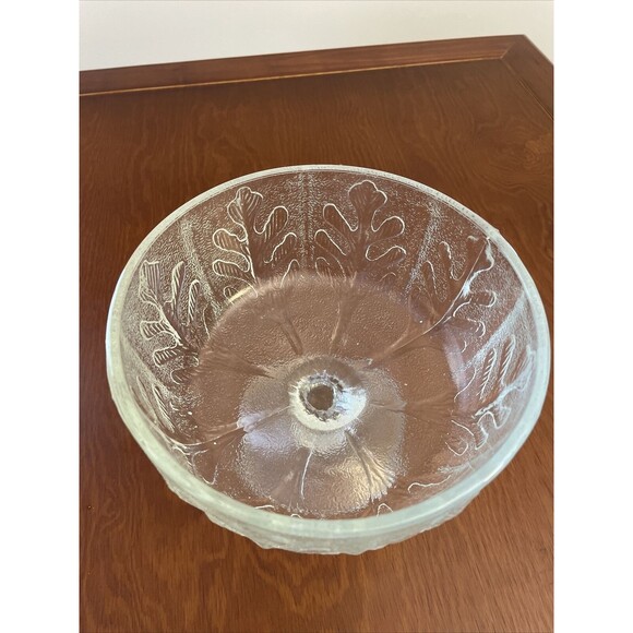 Vintage FTD 1975 Clear Glass Pedestal Vase Planter Compote Dish Oak Leaf Design - Picture 2 of 5